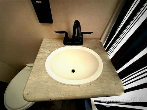 2020 Forest River XLR Hyper Lite 3212 RV Photo 4