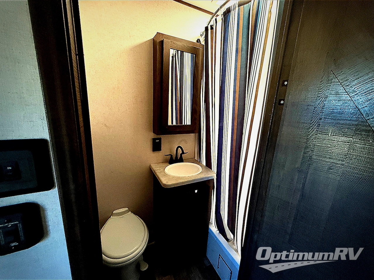 2020 Forest River XLR Hyper Lite 3212 Photo 18