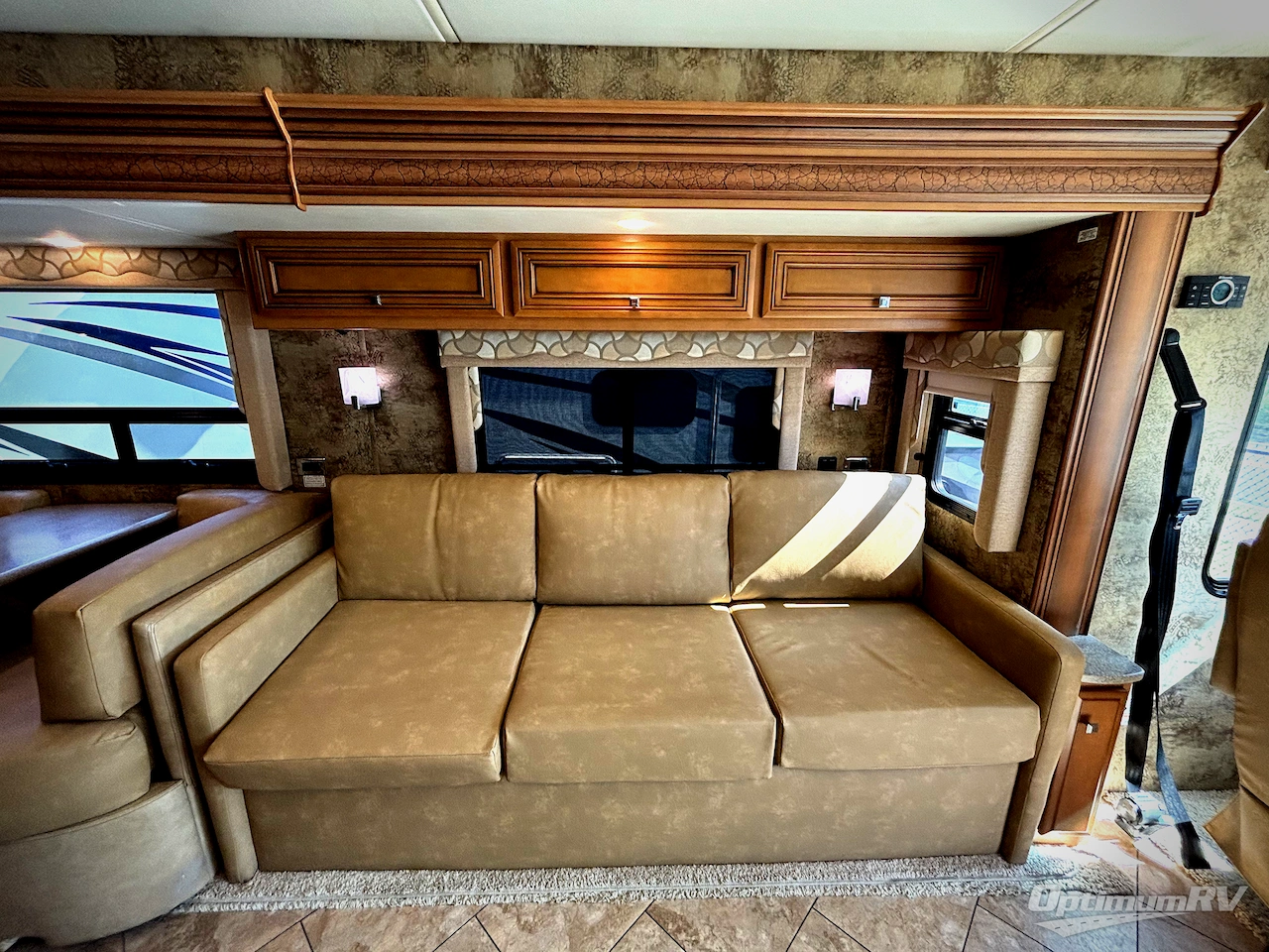 2016 Newmar Bay Star 3124 Photo 6