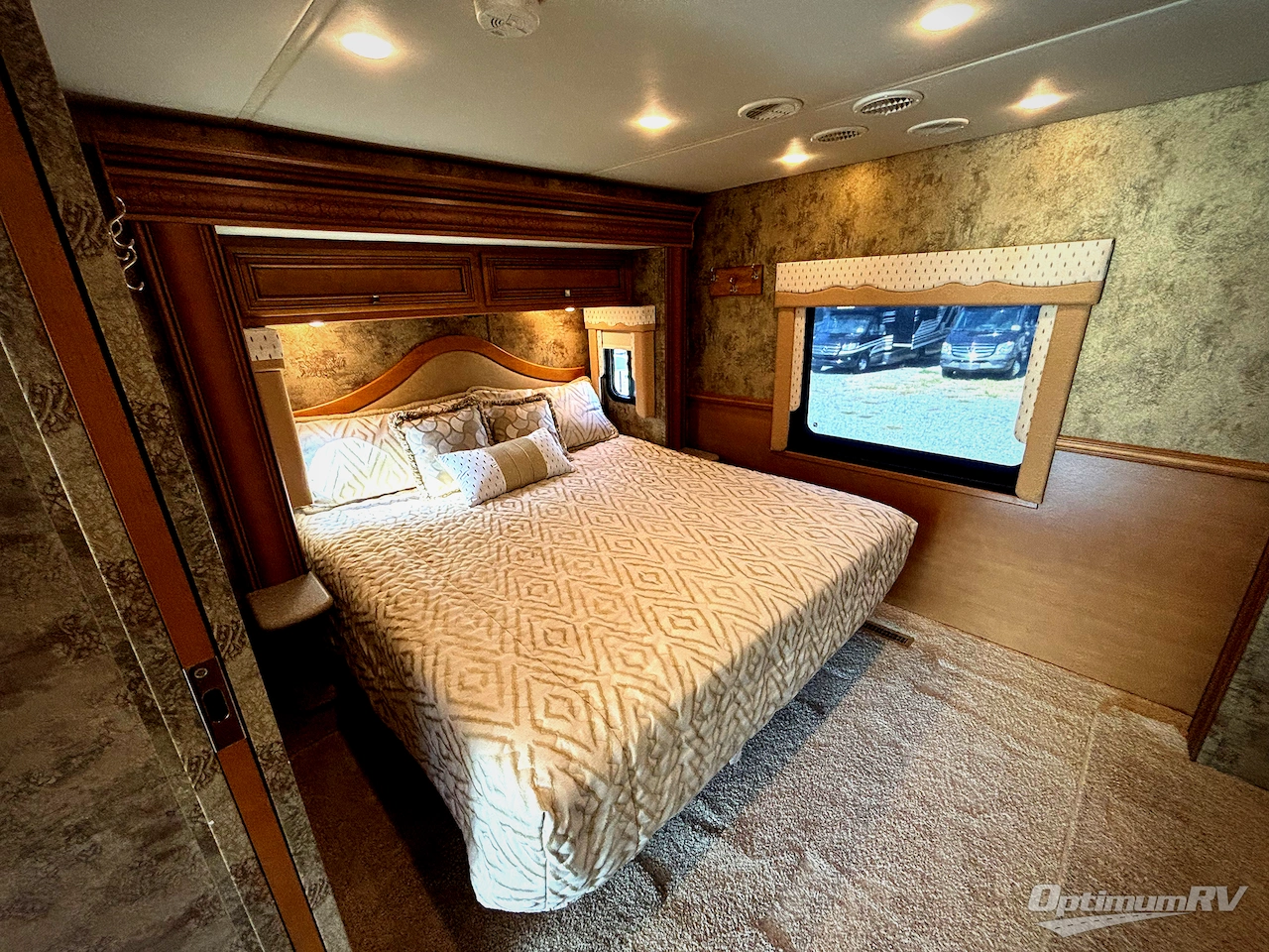2016 Newmar Bay Star 3124 Photo 9