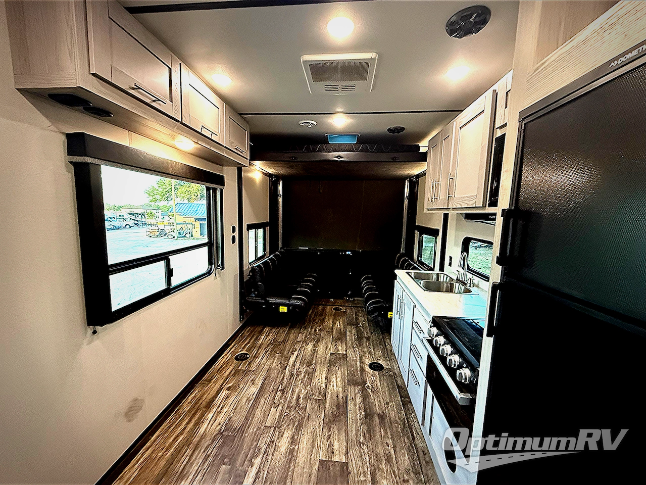 2023 Keystone Fuzion Impact Edition 25V Photo 4