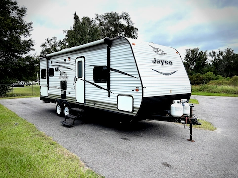Used 2016 Jayco Jay Flight SLX 245RLSW Featured Photo