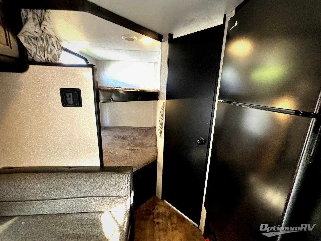 2022 Forest River Cherokee Grey Wolf 26DJSE Photo 10