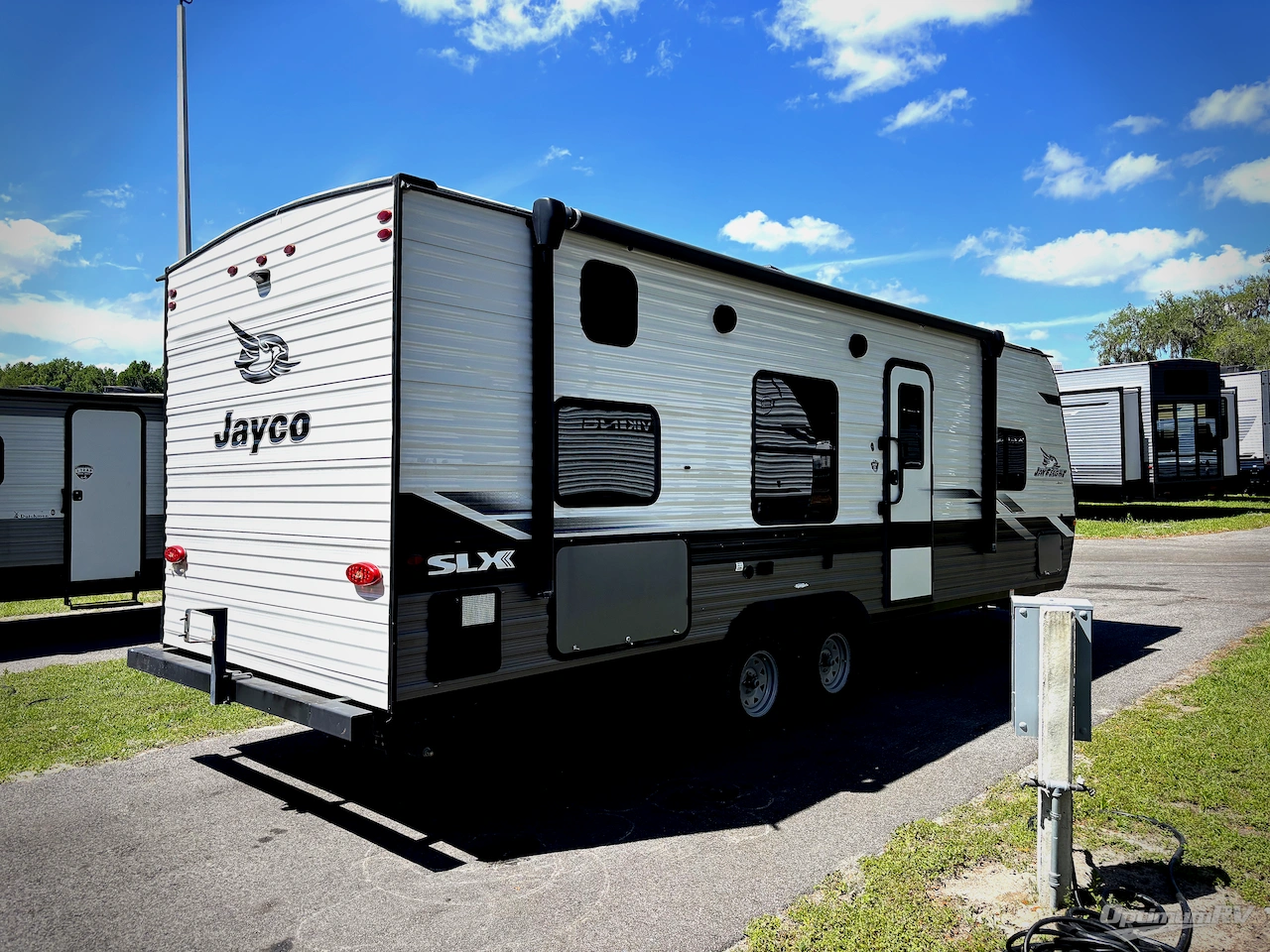 2022 Jayco Jay Flight SLX 8 264BH Photo 2