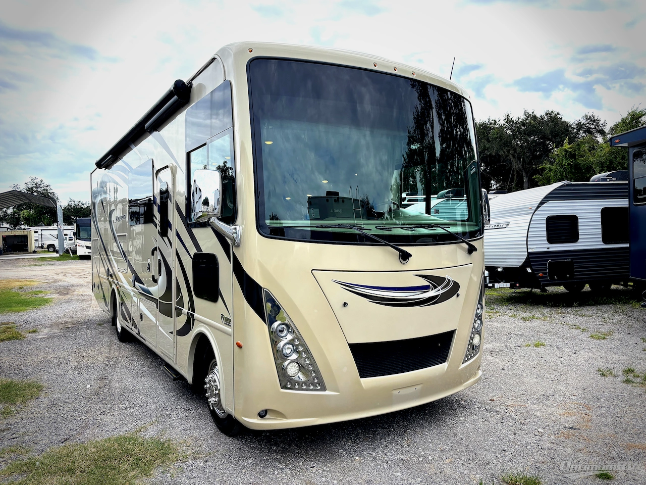 2018 Thor Windsport 29M Photo 1