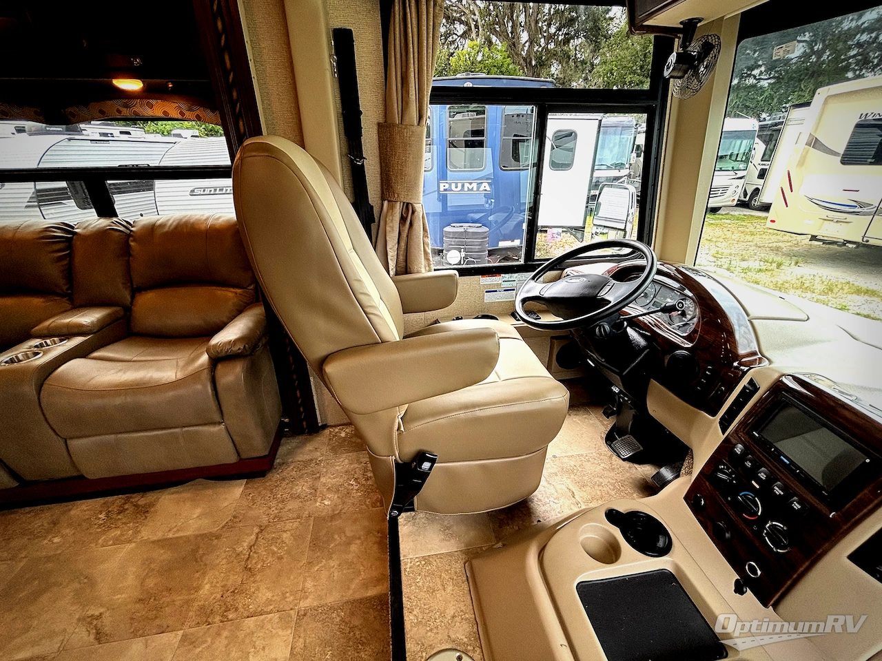 2018 Thor Windsport 29M Photo 9