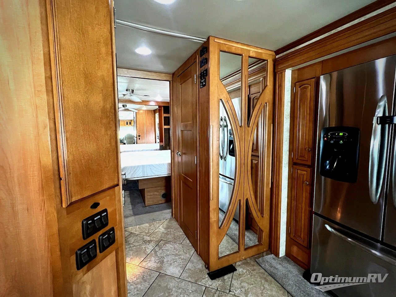 2011 Winnebago Journey 40U Photo 16