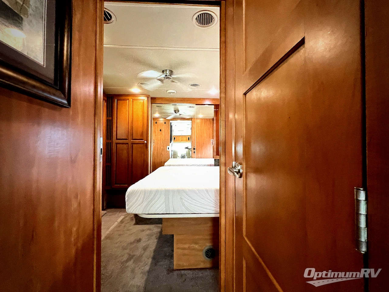 2011 Winnebago Journey 40U Photo 19