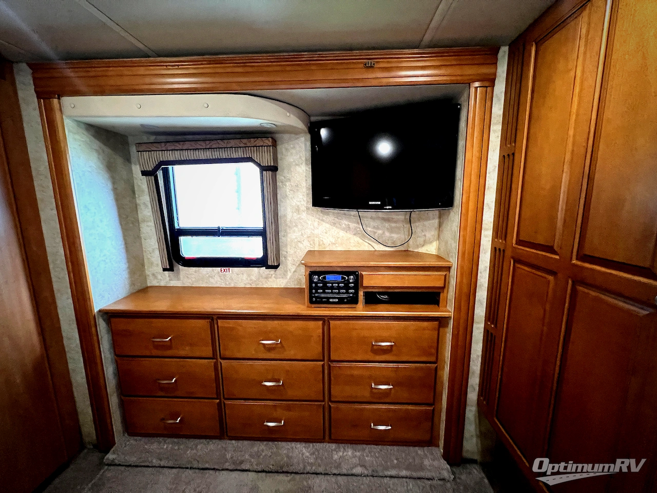 2011 Winnebago Journey 40U Photo 21