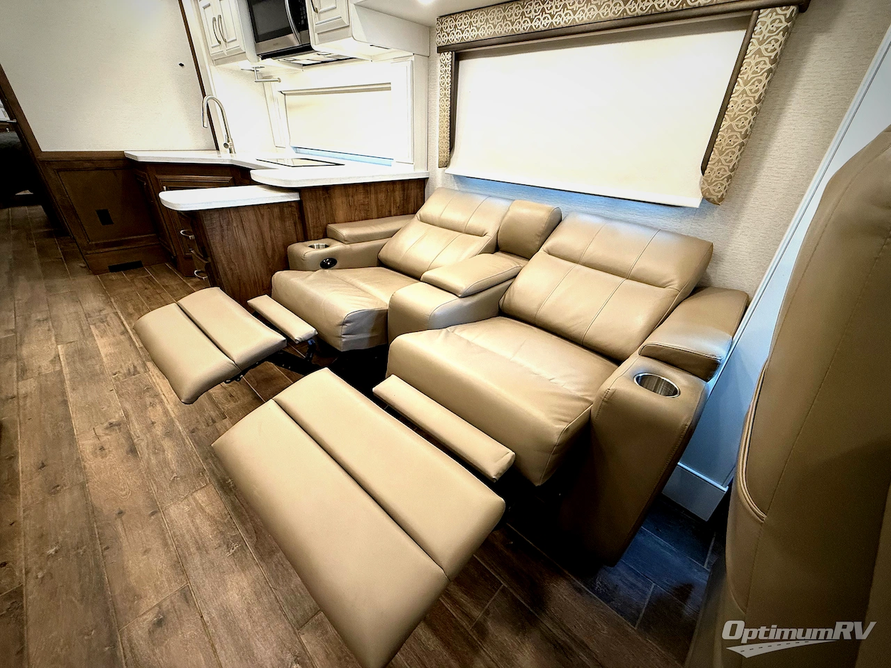 2022 Jayco Embark 39BH Photo 10