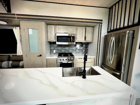 2024 Forest River Salem Grand Villa 42VIEW RV Photo 2