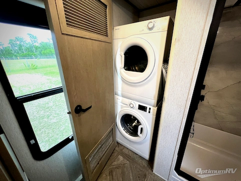 2024 Forest River Salem Grand Villa 42VIEW RV Photo 3