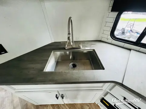 2022 Keystone Hideout 29DFS RV Photo 4