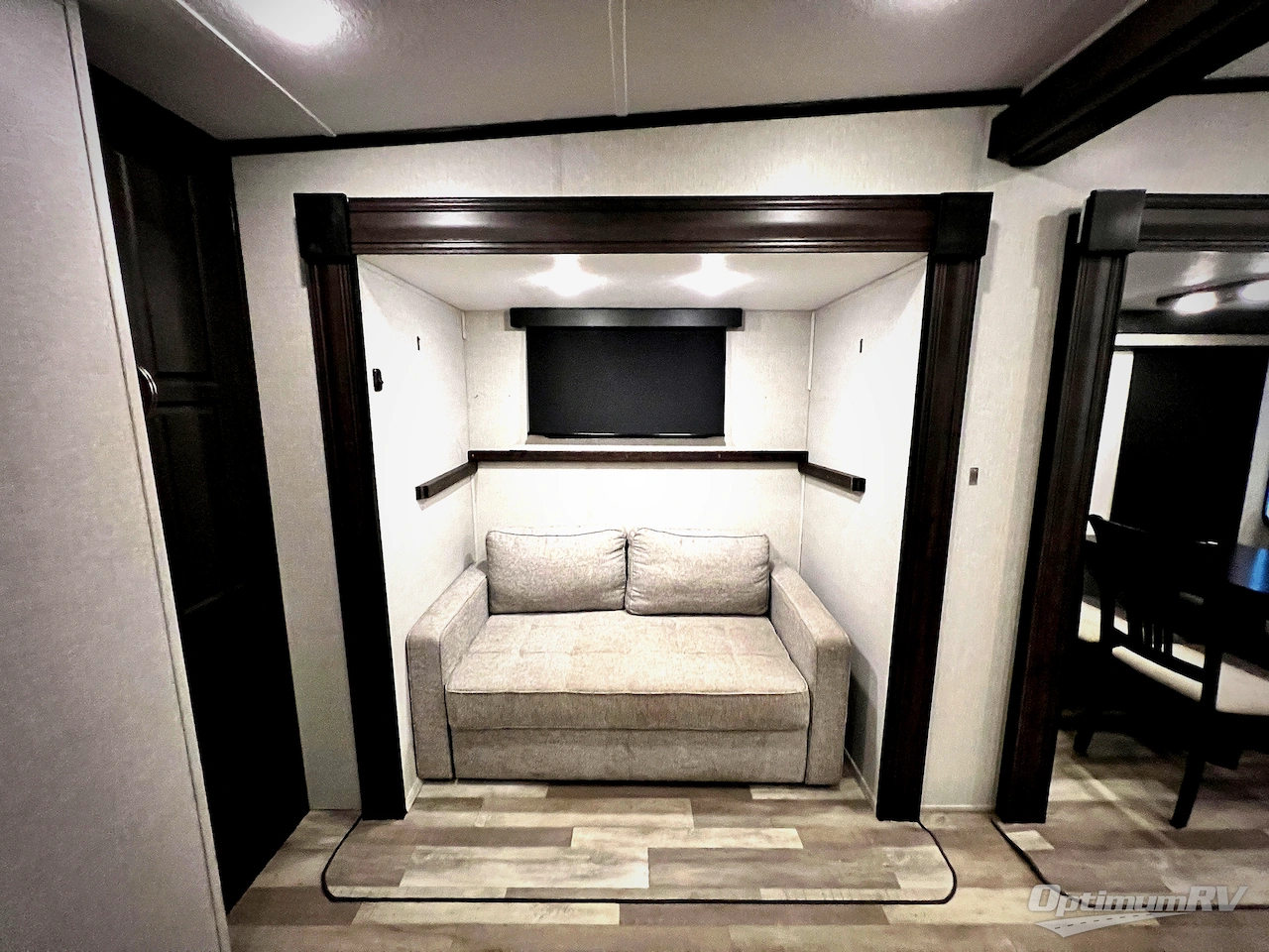 2023 Shasta Phoenix 367BH Photo 28