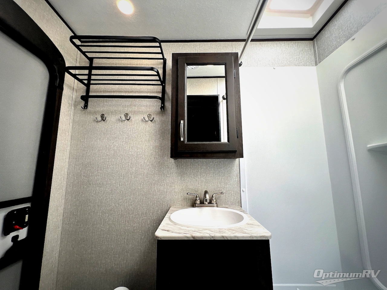 2023 Shasta Phoenix 367BH Photo 30