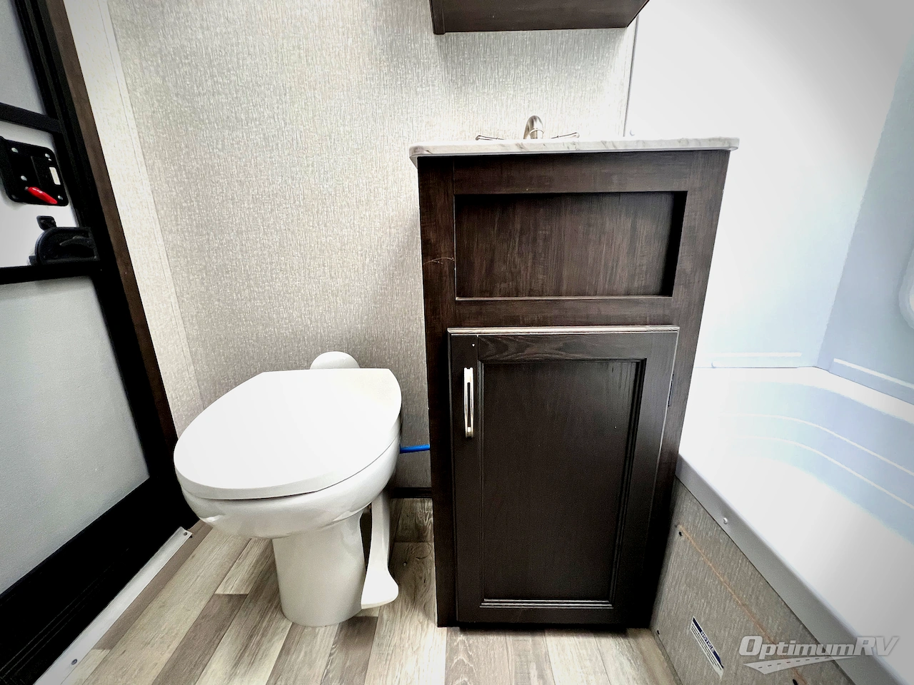 2023 Shasta Phoenix 367BH Photo 33