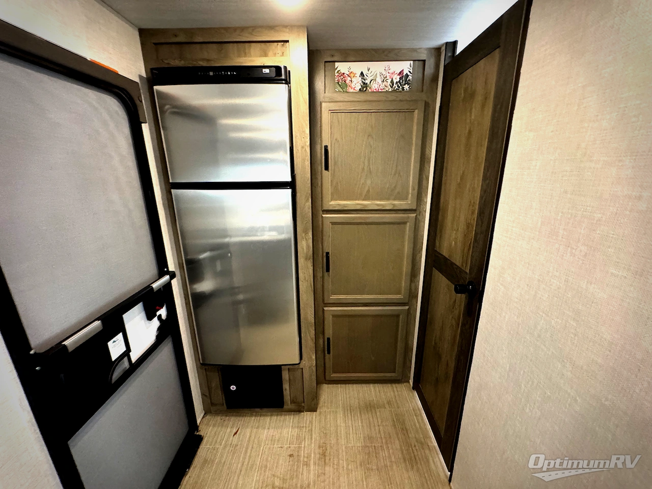 2021 Forest River Surveyor 202RBLE Photo 11