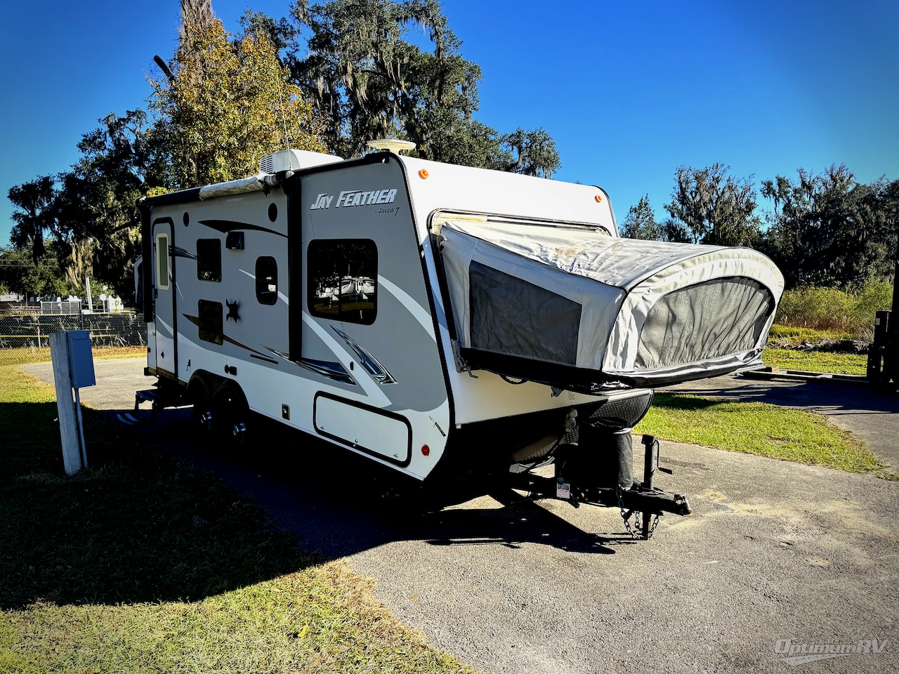 2017 Jayco Jay Feather X17Z Photo 1