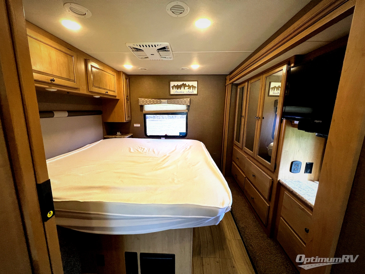 2019 Thor Windsport 34J Photo 22