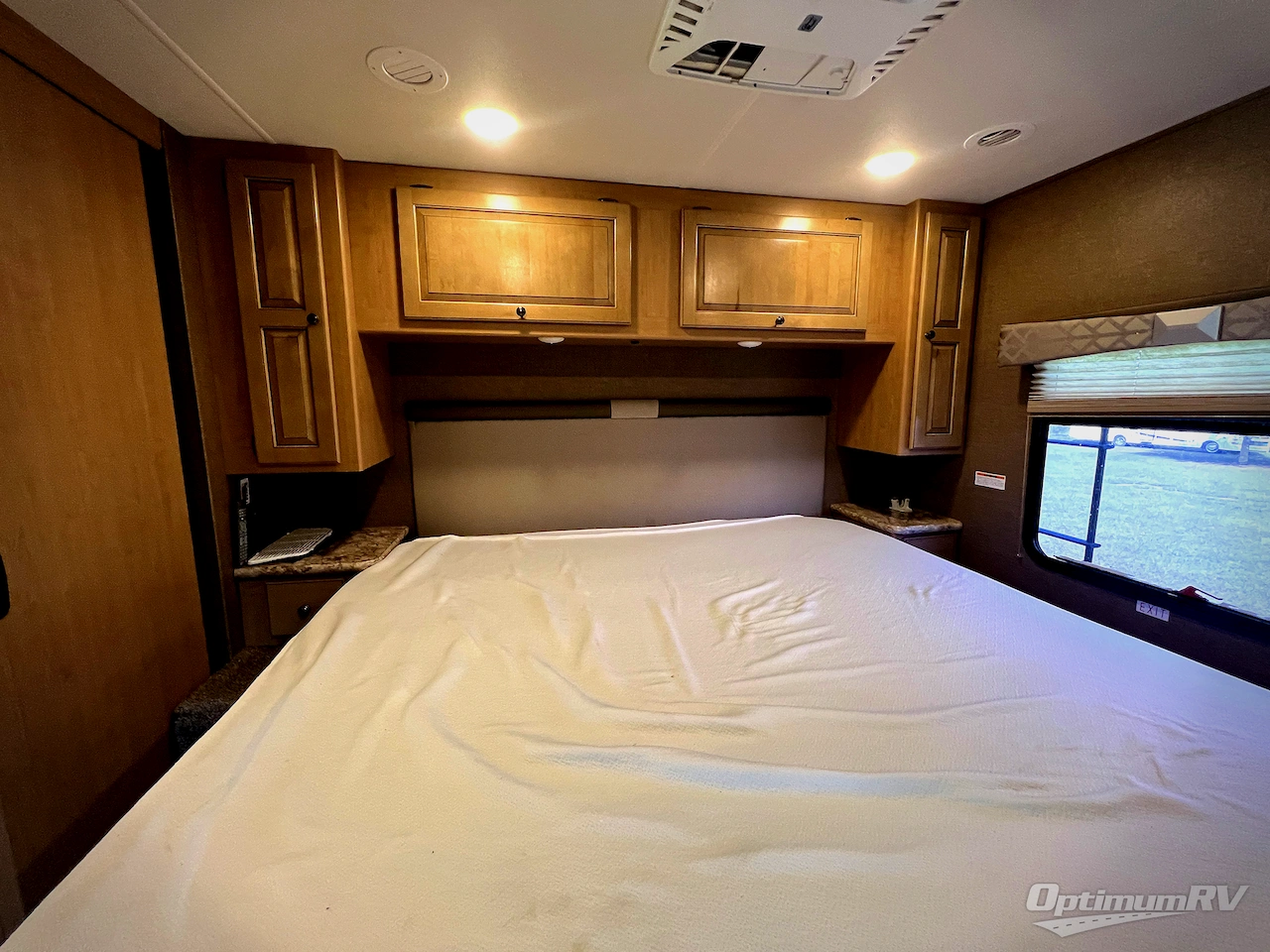 2019 Thor Windsport 34J Photo 23