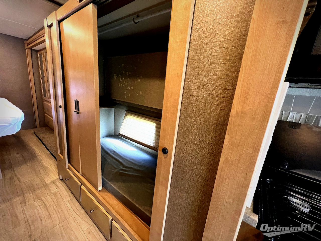 2019 Thor Windsport 34J Photo 16