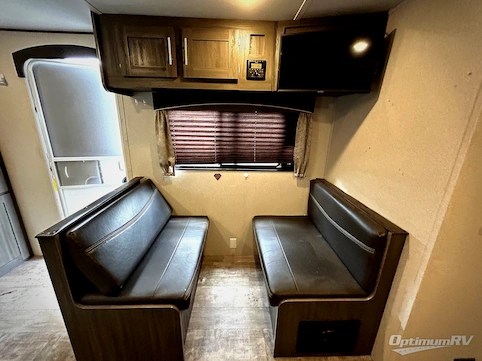 2020 Shasta Shasta 26FK RV Photo 3