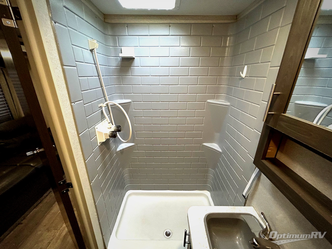 2020 Shasta Shasta 26FK Photo 14