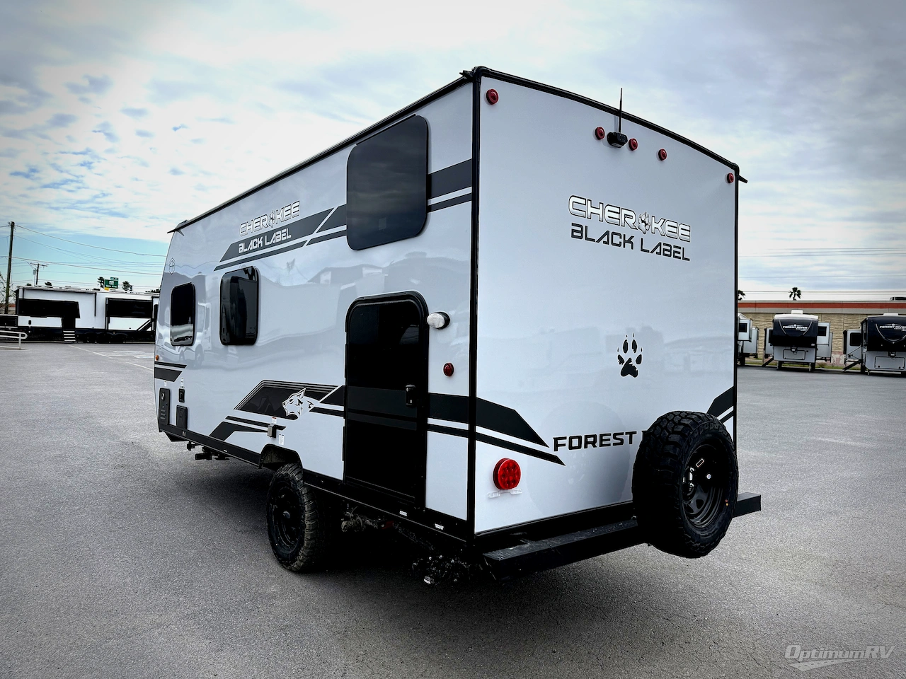 2026 Forest River Cherokee Wolf Pup Black Label 16BHSBL Photo 3