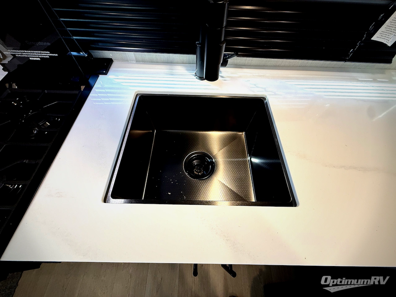 2026 Forest River Cherokee Wolf Pup Black Label 17SCBL Photo 6