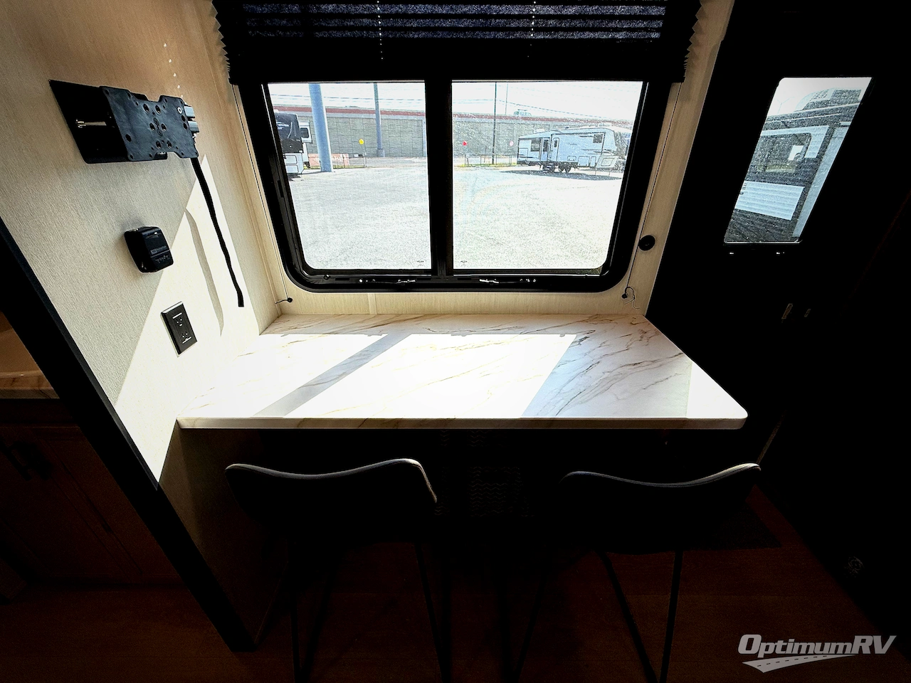 2026 Forest River Cherokee Wolf Pup Black Label 17SCBL Photo 11