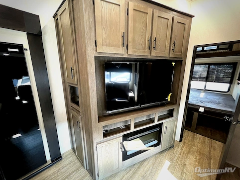 2025 Forest River Cherokee Arctic Wolf Suite 3750SUITE RV Photo 2
