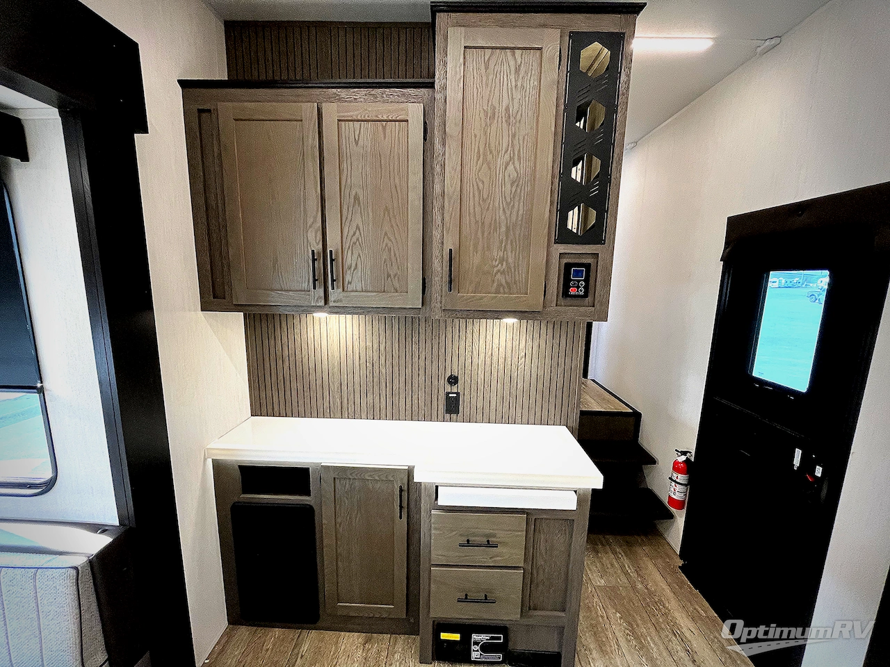 2025 Forest River Cherokee Arctic Wolf Suite 3750SUITE Photo 9