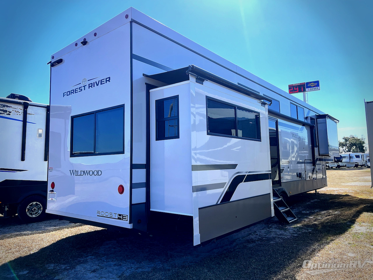 2025 Forest River Wildwood Heritage Glen ROOST43 Photo 3