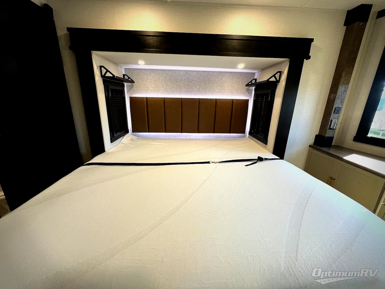 2025 Forest River Wildwood Heritage Glen ROOST43 Photo 20