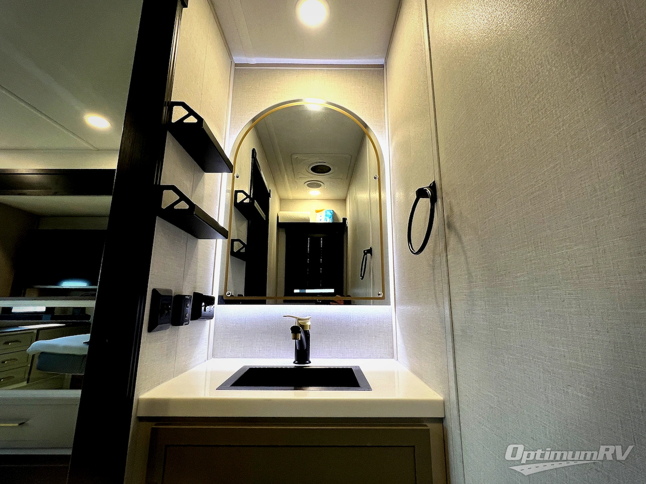 2025 Forest River Wildwood Heritage Glen ROOST43 Photo 25