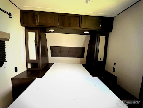 2021 Grand Design Transcend 32BHS RV Photo 4