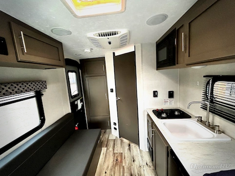 2023 KZ SPORTSMEN CLASSIC 130RB RV Photo 2