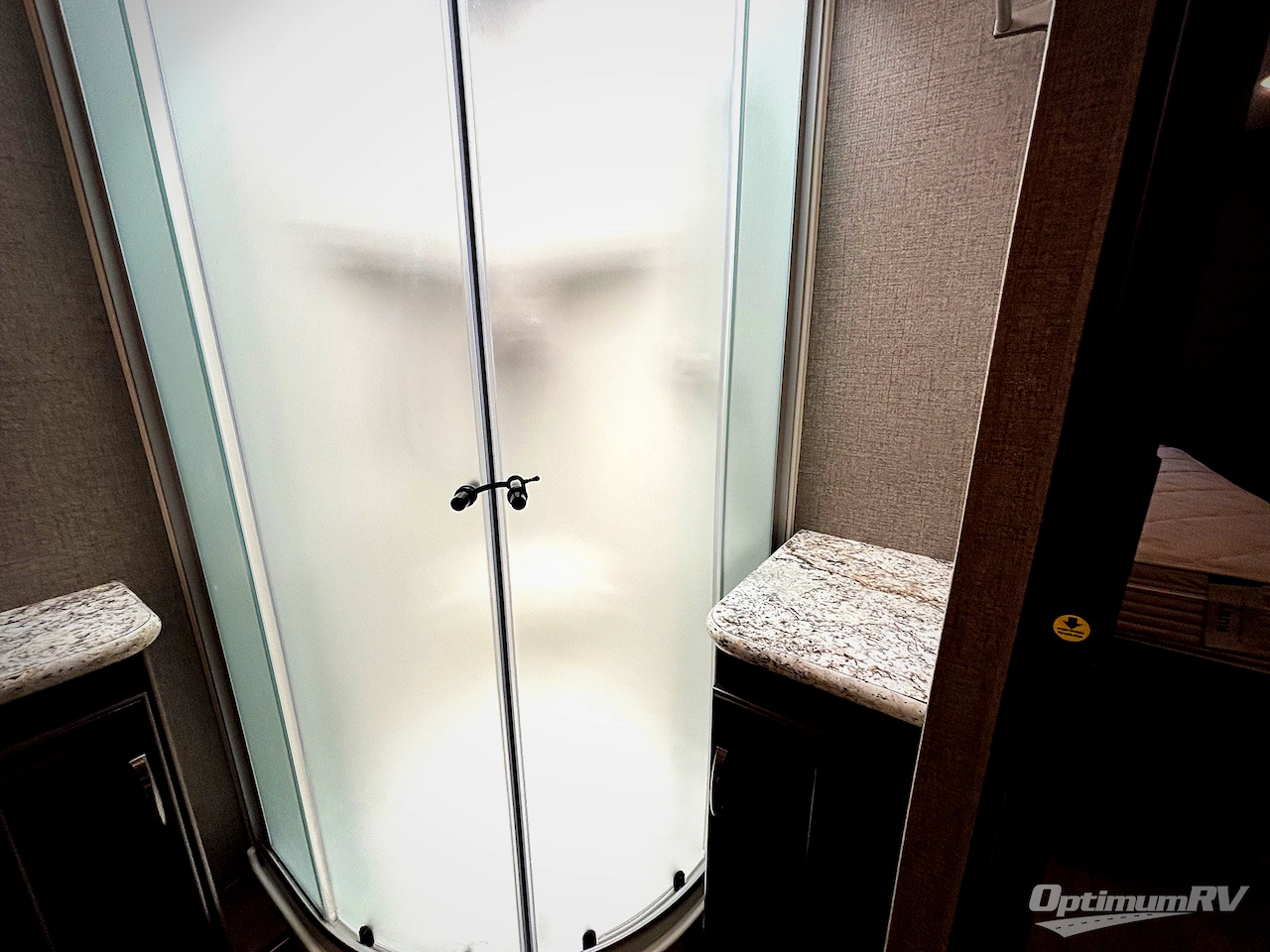 2019 Thor Freedom Traveler 32A Photo 15