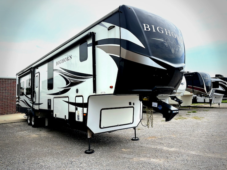 2020 Heartland Bighorn 3870FB RV Photo 1