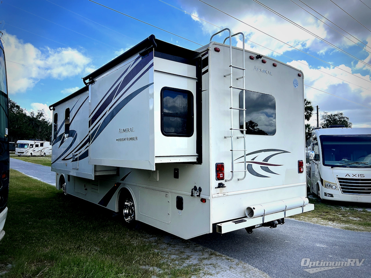 2018 Holiday Rambler Admiral 28A Photo 2