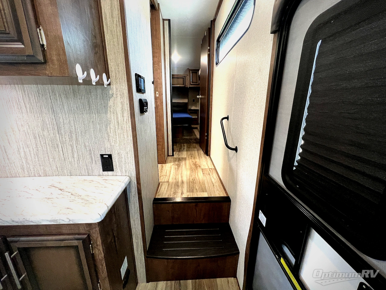 2021 KZ Durango Half-Ton D290RLT Photo 15