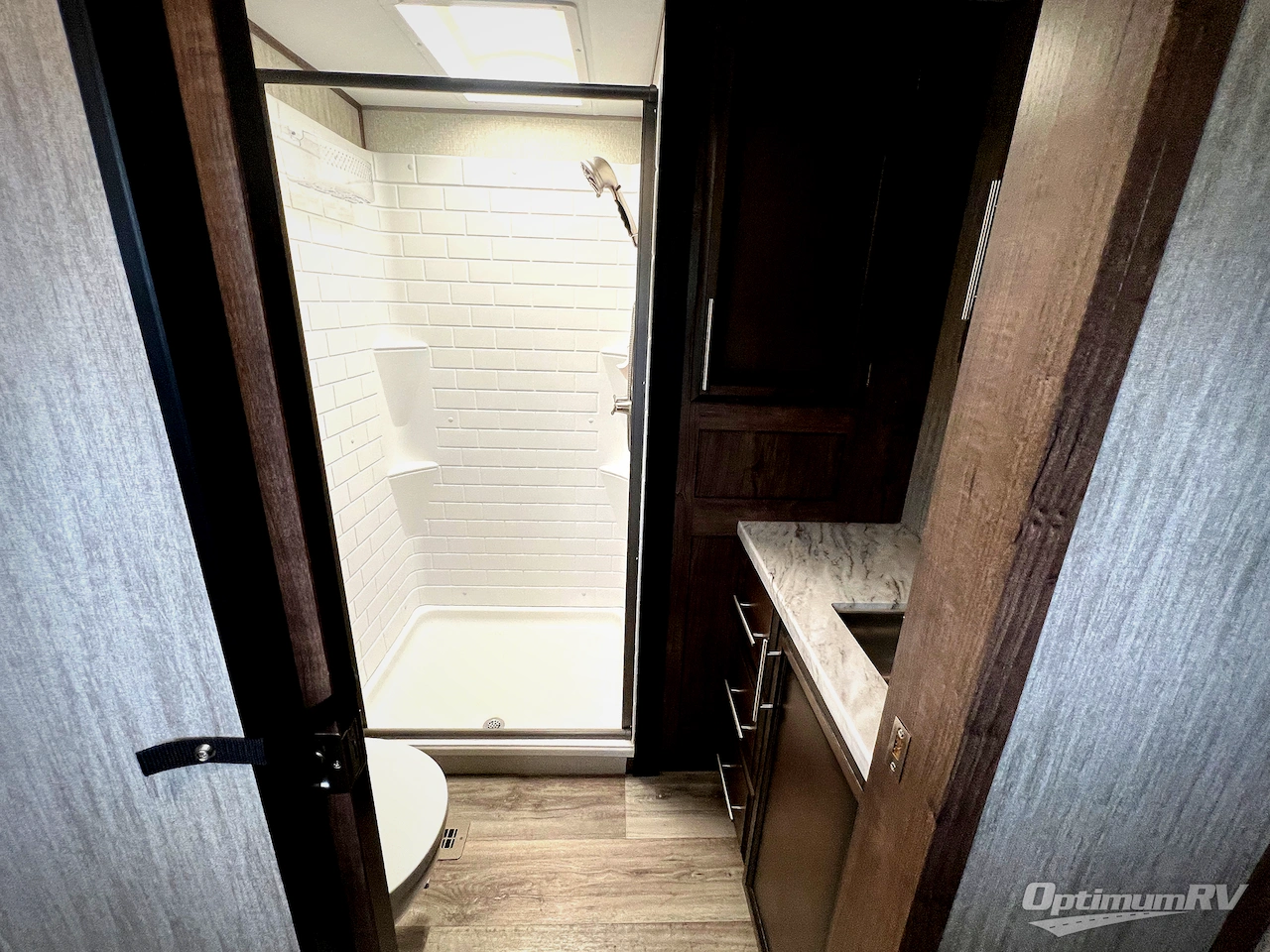 2021 KZ Durango Half-Ton D290RLT Photo 18