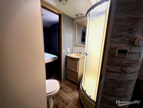 2015 Dutchmen Aspen Trail 2390RKS RV Photo 4