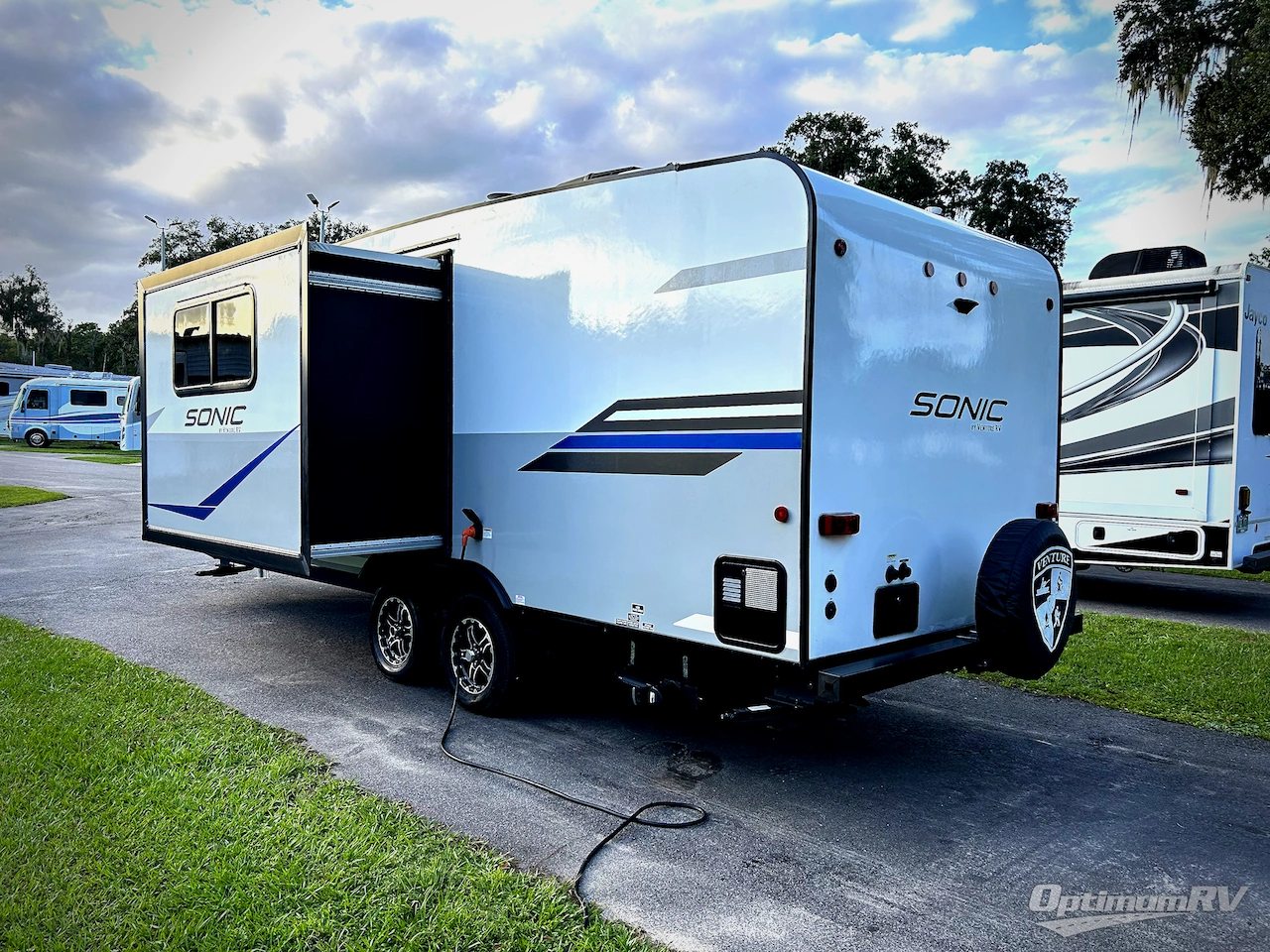 2022 Venture Sonic SN220VRB Photo 3
