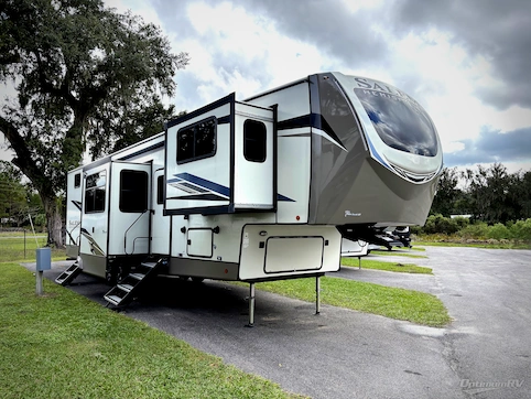 Used 2023 Forest River RV Salem Hemisphere 378FL Featured Photo