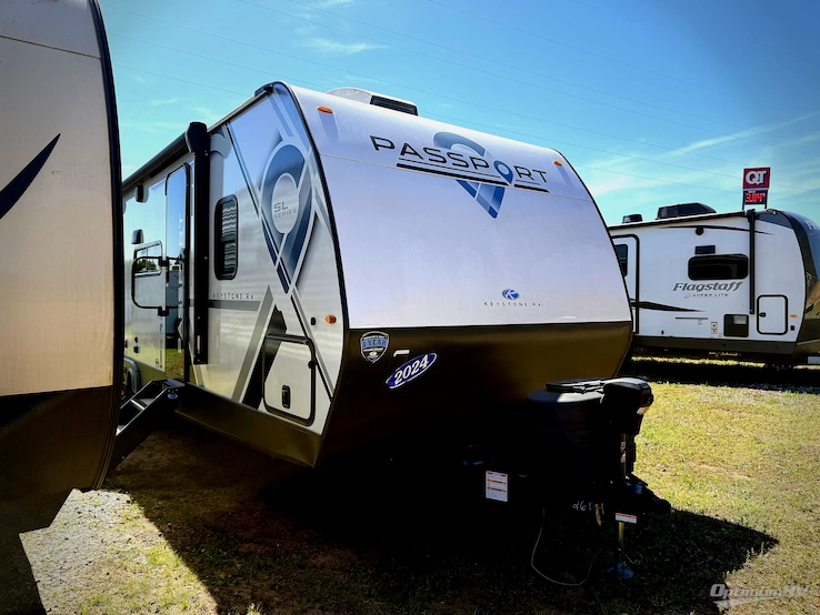 2024 Keystone Passport SL 268BH RV Photo 1