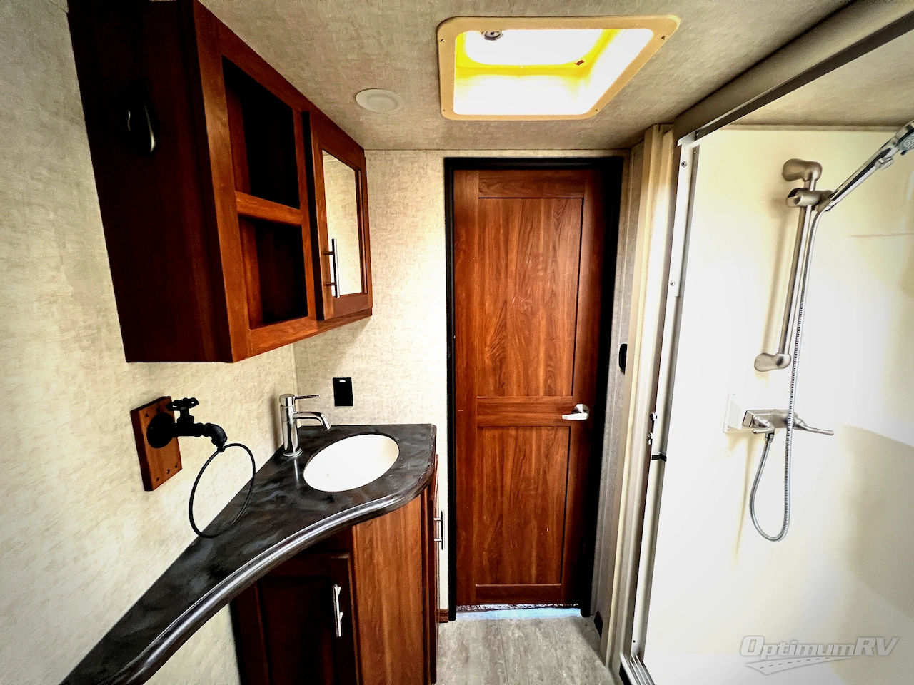 2014 Keystone Fuzion 401 Photo 17