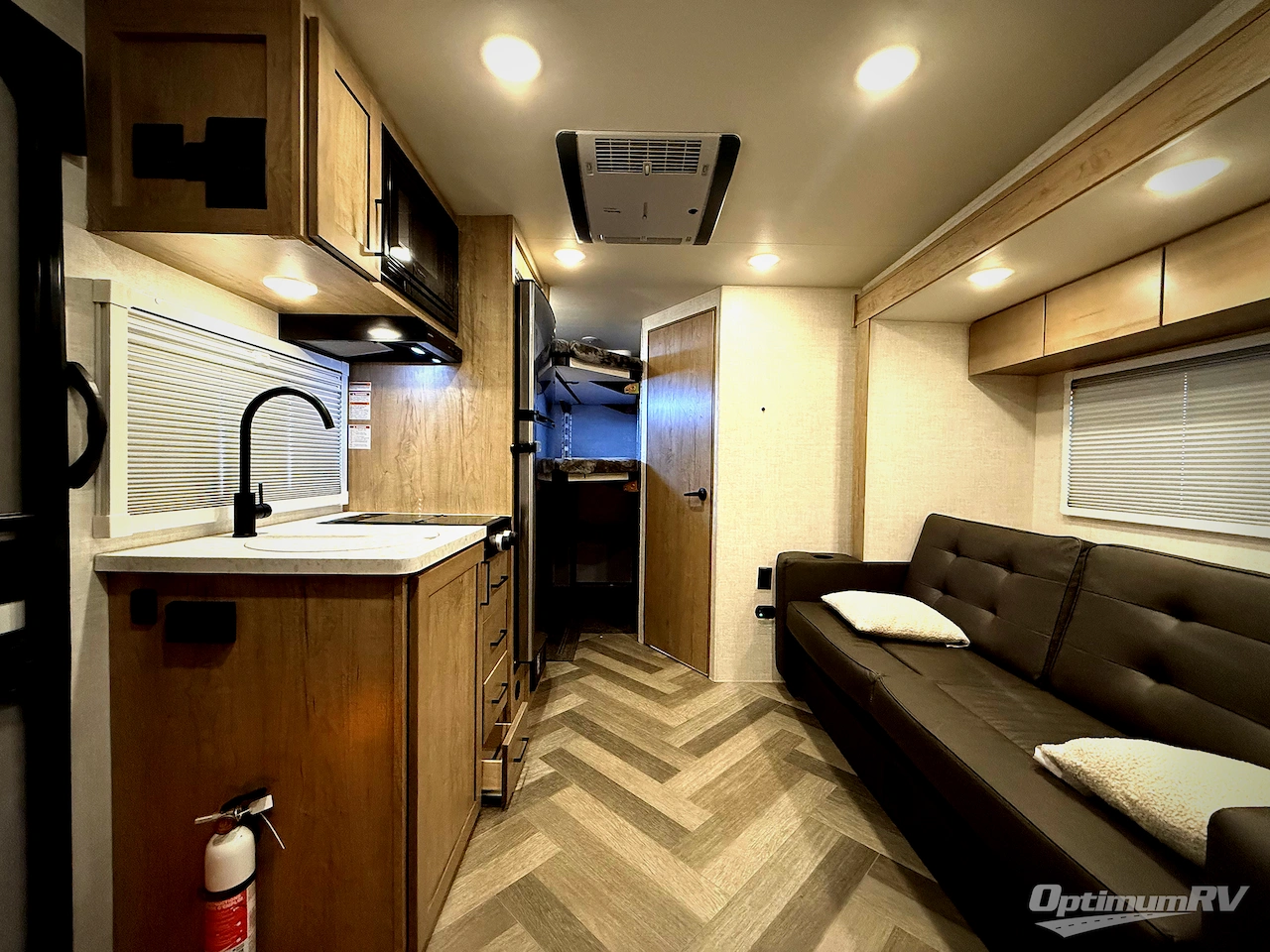 2023 Ember Overland Series 191MSL Photo 5