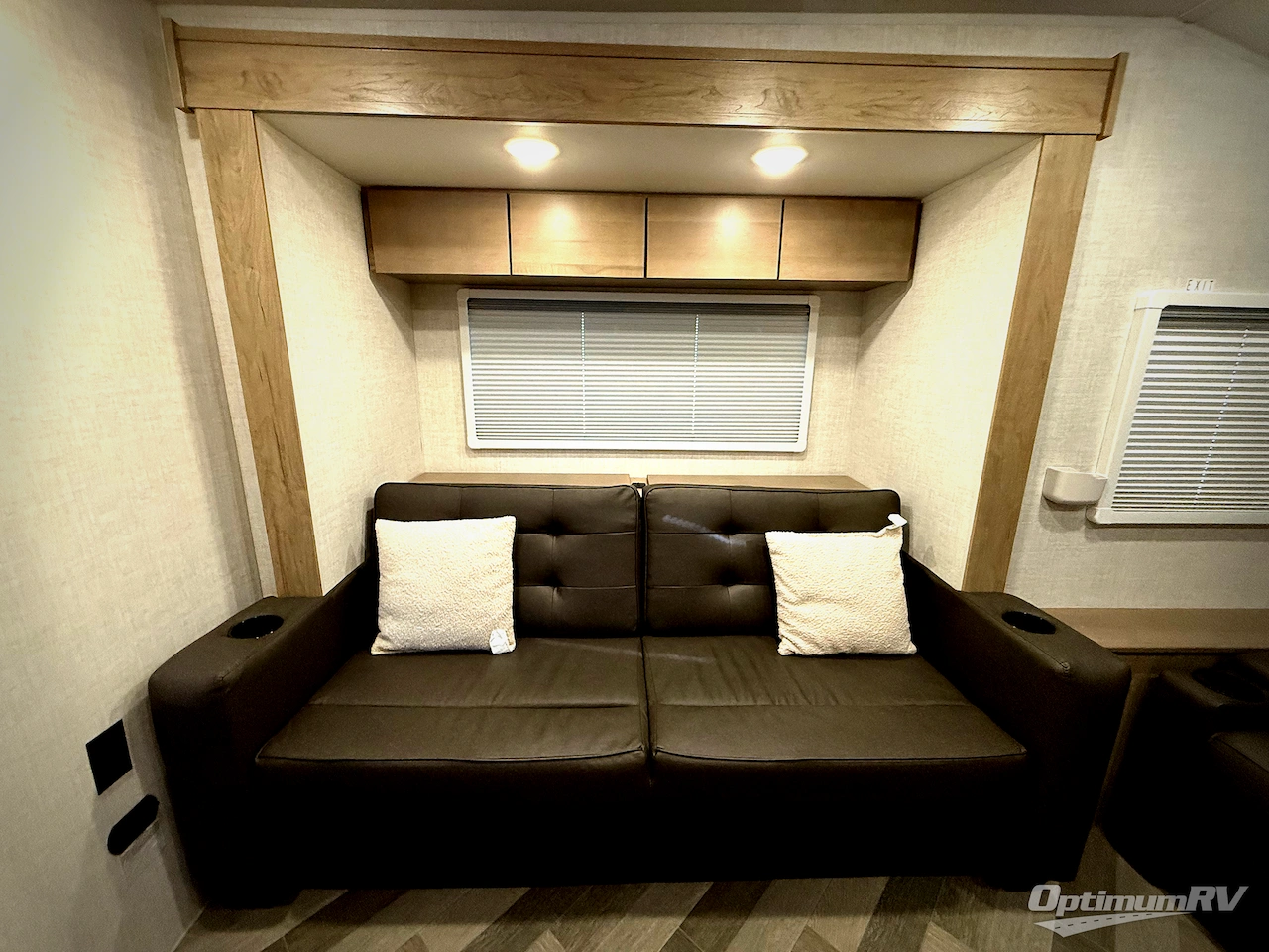 2023 Ember Overland Series 191MSL Photo 10