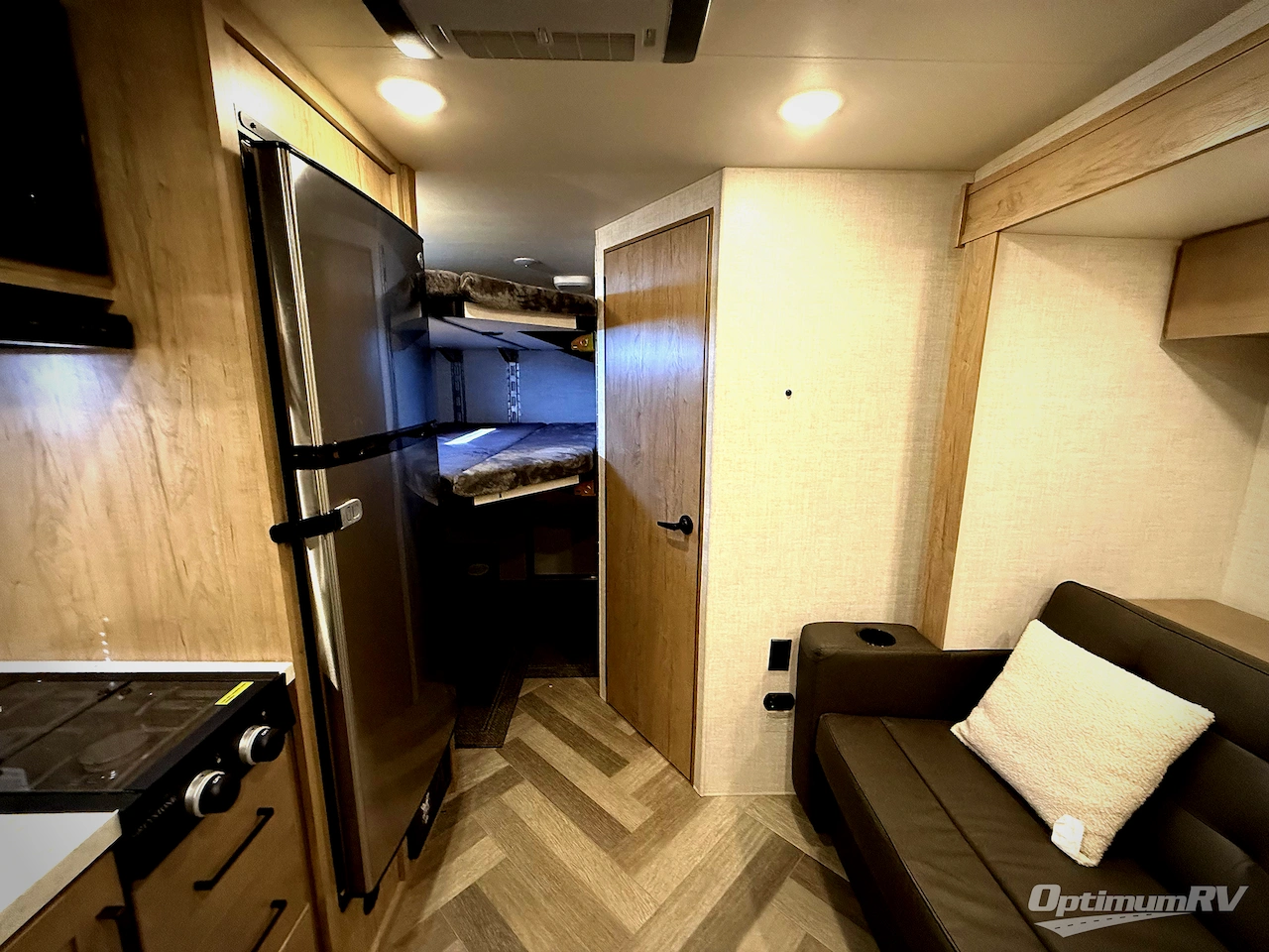 2023 Ember Overland Series 191MSL Photo 16